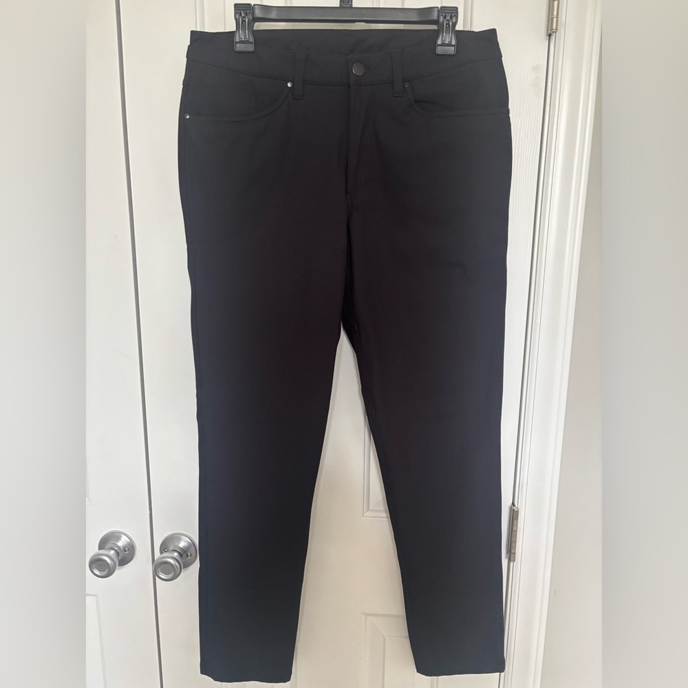 Lululemon ABC Slim-Fit 5 Pocket Pant 32L
Warpstreme